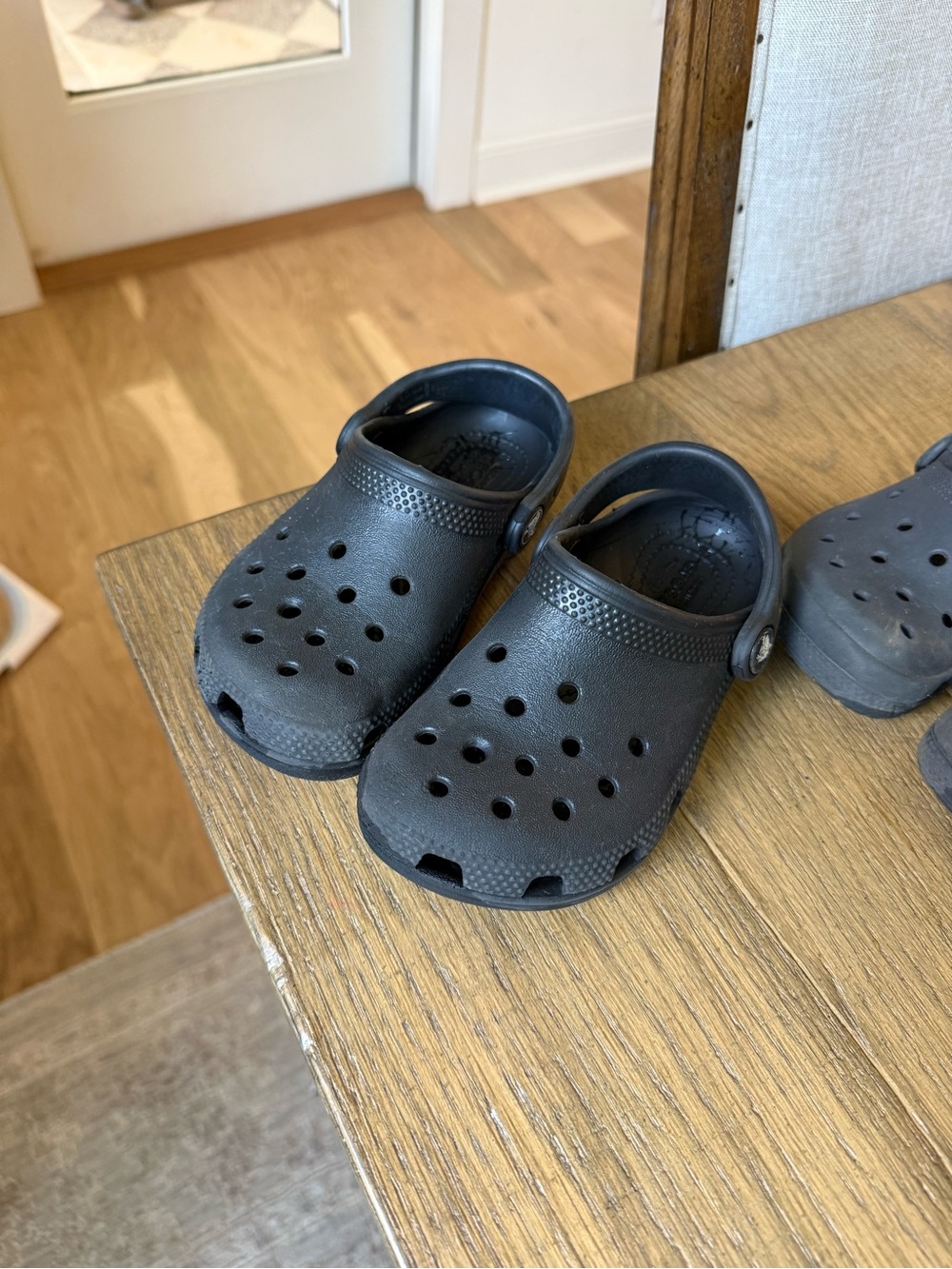 CROCS Kids Classic Clog in Black